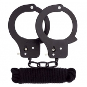 Чёрные наручники из листового металла в комплекте с веревкой BONDX METAL CUFFS LOVE ROPE SET - Dream Toys - купить с доставкой в Череповце
