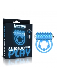 Голубое, светящееся в темноте виброкольцо Lumino Play Vibrating Penis Ring - Lovetoy - в Череповце купить с доставкой